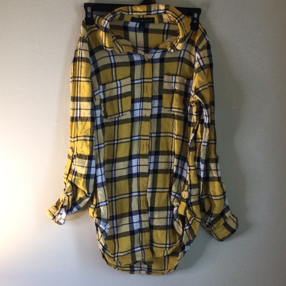 Derek Heart Yellow Plaid Button Down Shirt